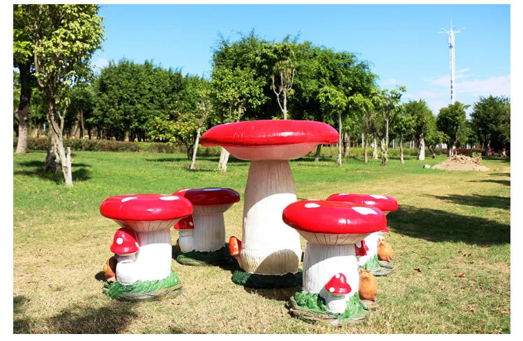 Fiberglass Sculpture Garden Decor Sculpture Mushroom Props Supply Factory