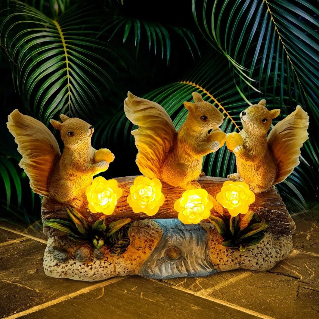 Garden Solar Squirrel Statue for Outdoor Decoration