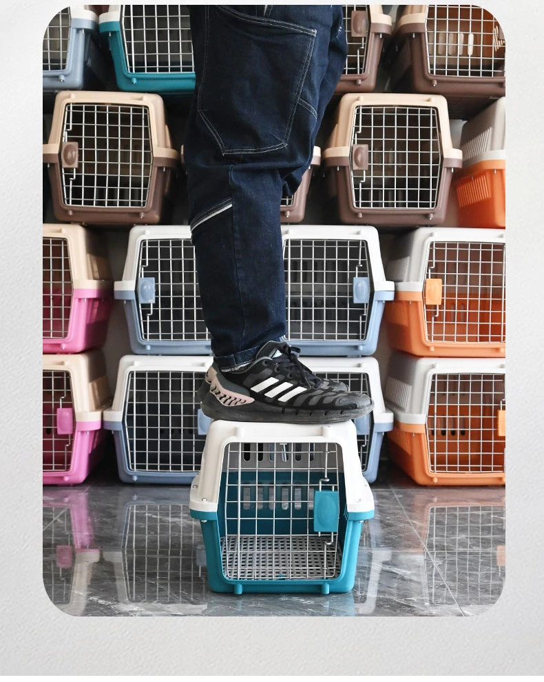 Pet Outing Traveling Portable Breathable Eco-Friendly Dog Cat Carrier Box Pet Airline Carrier Cage