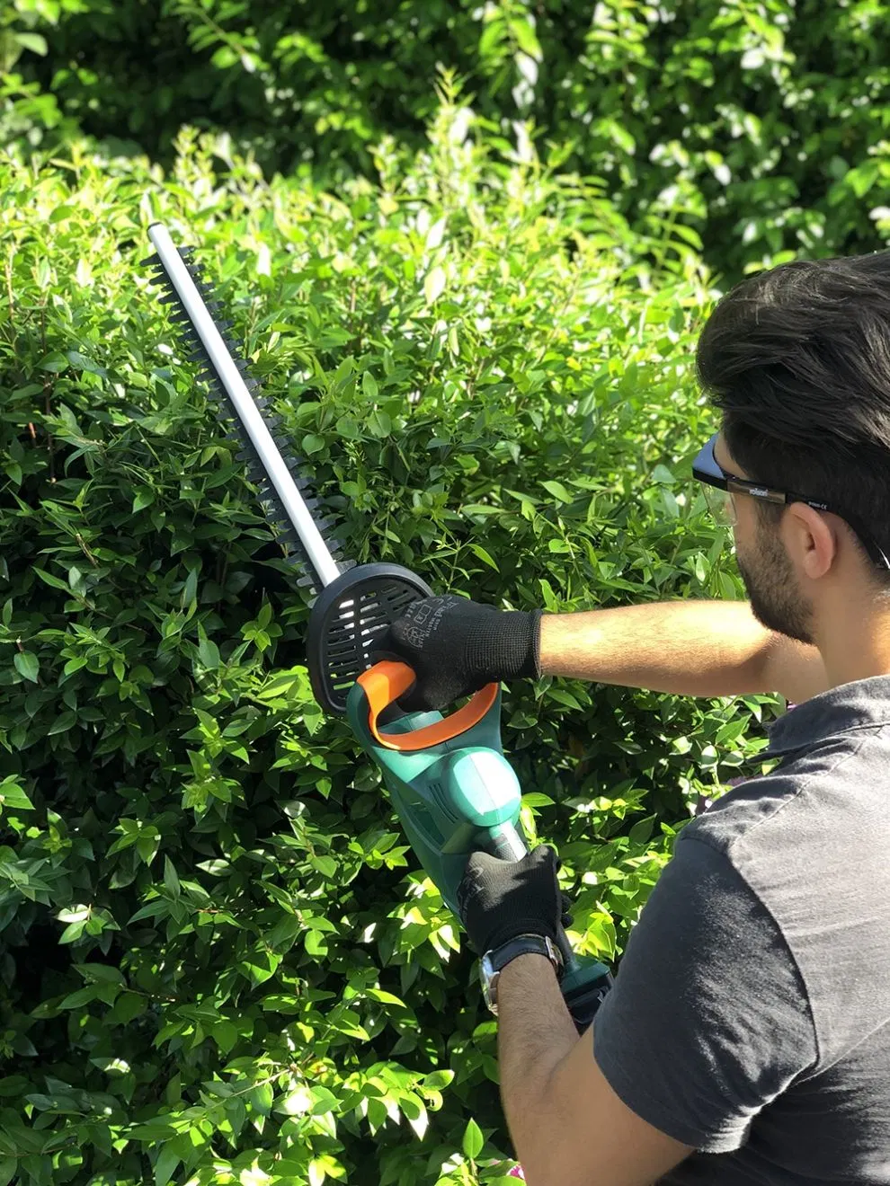 Lithium-Ion Green-Technology Battery Cordless/Electric Garden Pole/Telescopic Hedge Trimmer-Garden Power Tools