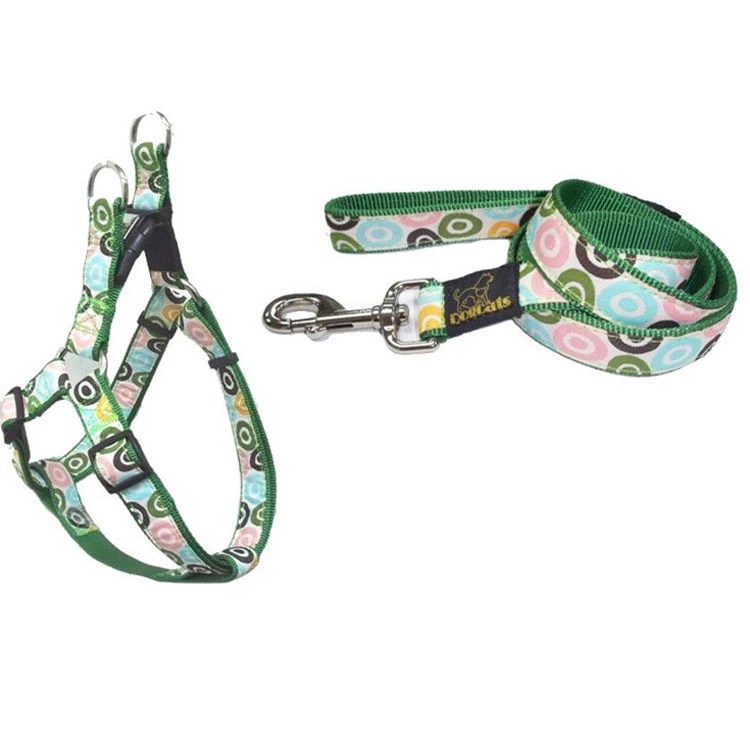 Patterned Printed Wholesale New Pet Supply Accessories Products Burberry Leather Sport Retractable Coated Cat Dog Collar Leash and Harness