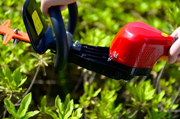 Anti-Blocking Function DC 21V Cordless Lithium Battery V Powered Hedge Trimmer TM-Ht601li