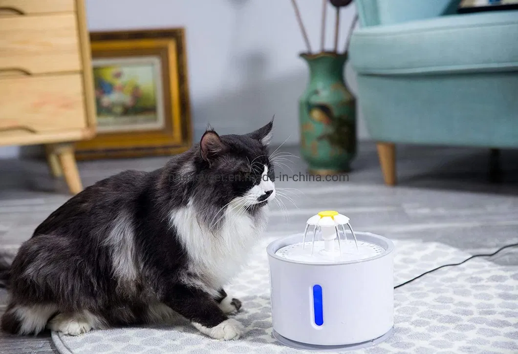 LED Pet Fountain, LED 81oz/2.4L Automatic Fountain/Water Dispenser for Cats, Dogs Esg13953