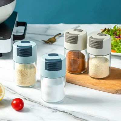Soda Lime Glass Spice and Pepper Shaker Press Quantitative Salt Bottle Spice Shaker Tin 100ml Kitchen and Dining Room Use