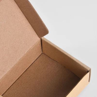 Wholesale Luxury Exquisite Customized Gift Corrugated Black Shipping Packaging Box