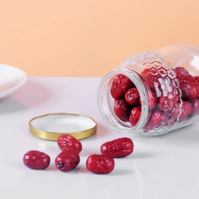 Food Airtight Glass Honey Jar Wide Mouth Food Packaging Jar with Metal Lid Empty Honeycomb Embossed Mason Jar Storage Spice Bottle