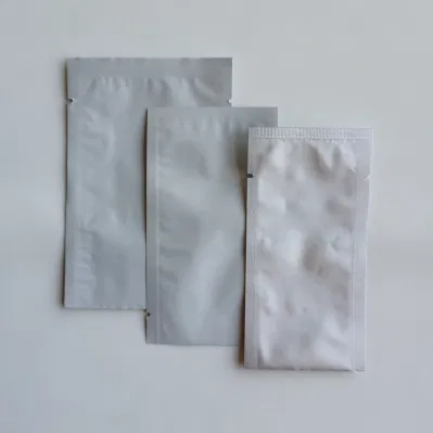 Astuccio in alluminio laminato sigillato su 3 lati monouso per imballaggio medico (kit, tampone)