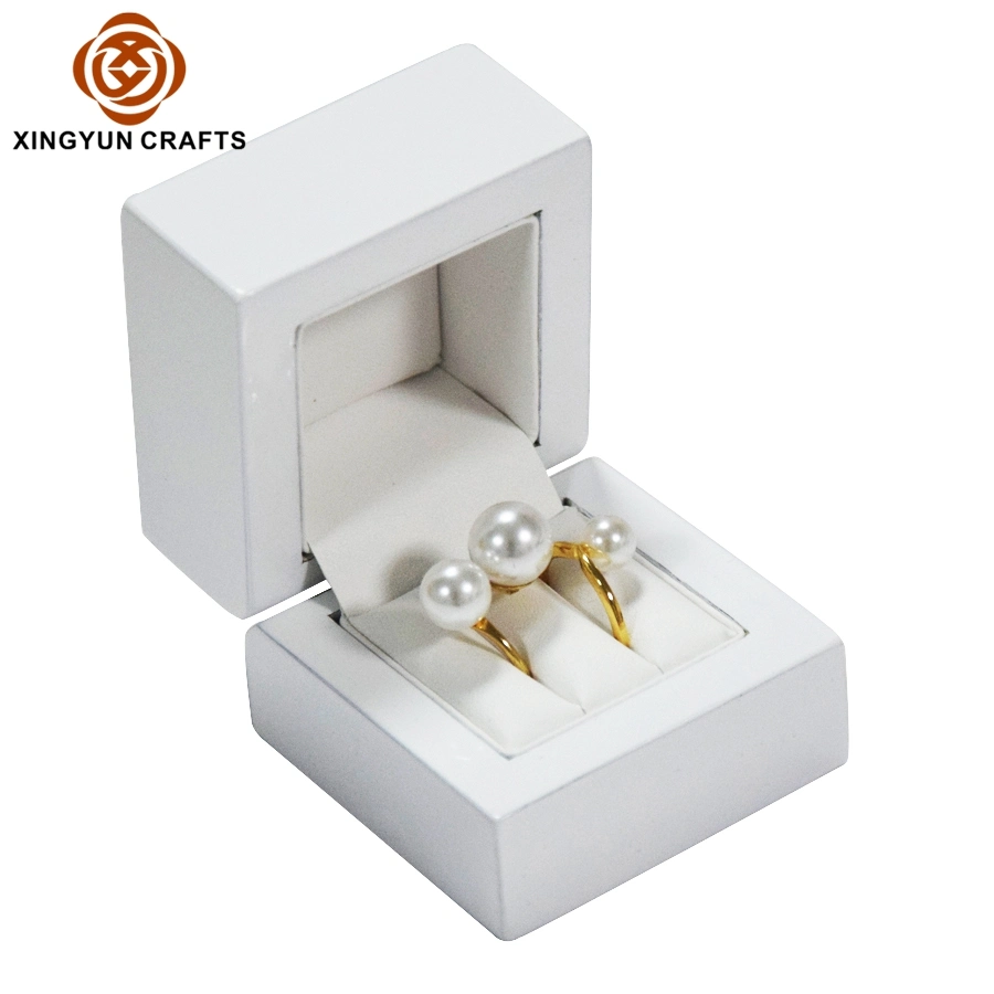 2022 Popular Metal Suede Jewelry Pendant Box Fashion Gift Package Box