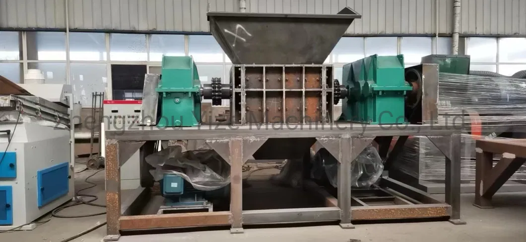 3000kg/H Waste Wood Pallet Bottle Cardboard Shredding Machine Tyre Metal Recycling Machine