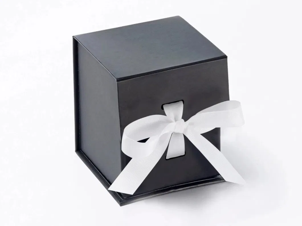 Custom High End Black Packing Box with Embossing and Ribbon