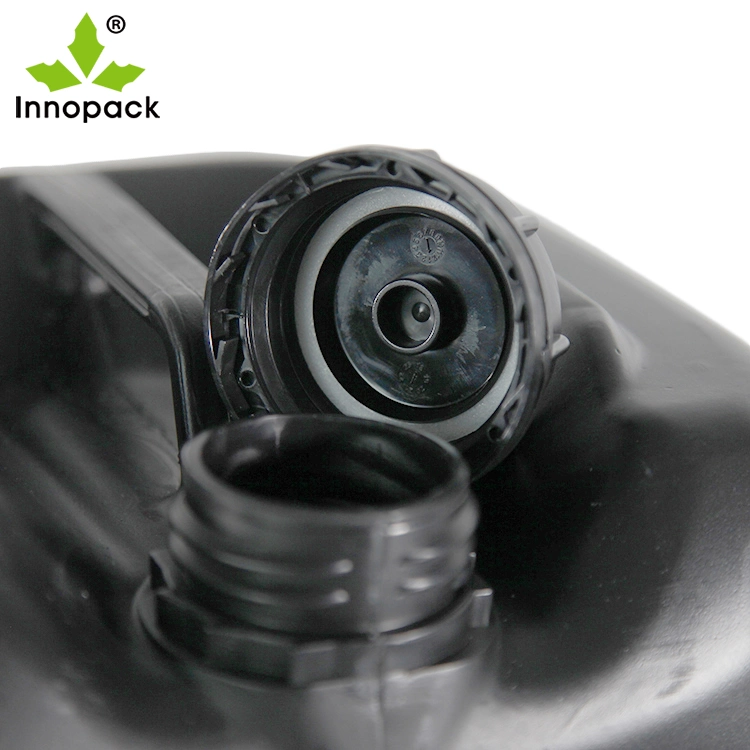 20L Black Plastic HDPE Jerry Can with Cap for Oil