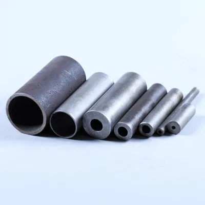 Hot Selling A106b/A53b Q345b Sch40 Carbon Alloy Seamless Steel Tube for Liquid Oil Water Delivery