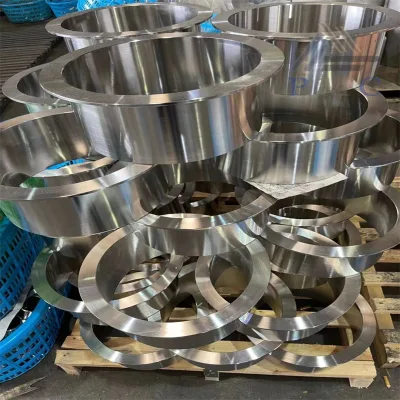 Hot Rolled/Cold Drawn Round Bright 304L 316L Stainless Steel Welded Tube 30 Inch Seamless Austenitic and Duplex Steel Tube Pipe for Industry/Oil/Gas
