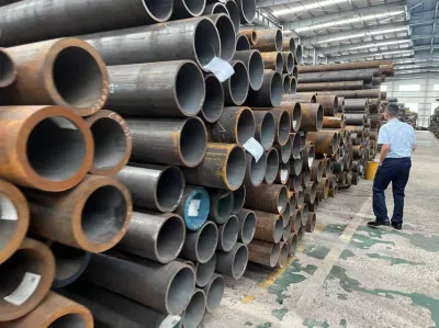 ASTM SA179 S400 Black Coating Alloy Seamless Steel Pipe Wholesale DN200 Std Q345b Seamless Cold Drawn Low-Carbon Steel Pipes for Heat Exchangers and Condensers