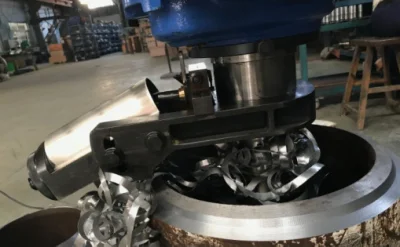 Automatic I. D-Mounted Steel/Alloy Large-Diameter Pipe Beveler or Beveling Machine