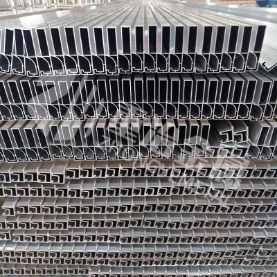 ASTM/JIS/GB/ISO Alloy Welded Hot-Rolled Stainless/Copper/Aluminum Square/Round Polished Hexagonal/Special-Shaped Seamless Steel Pipe