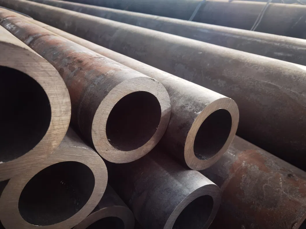 Hot Rolled 15crmog Boiler Tube 15CrMo Seamless Steel Tube