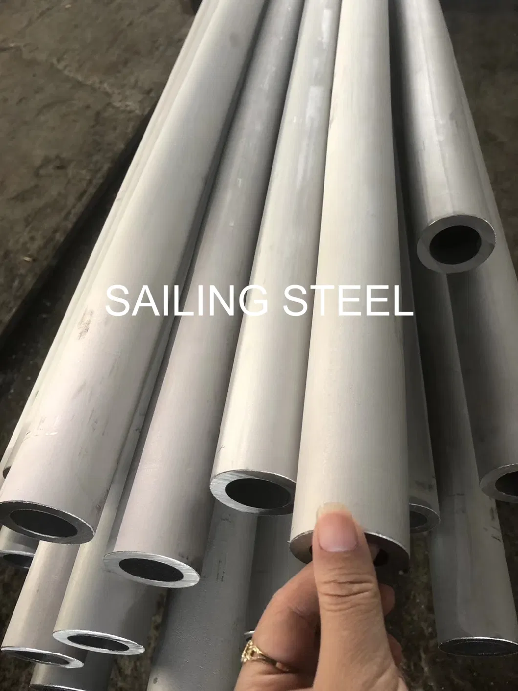 Large Diameter Welded/Seamless Stainless Steel Pipe Nickel-Based Alloy Pipe From Chinese Factory