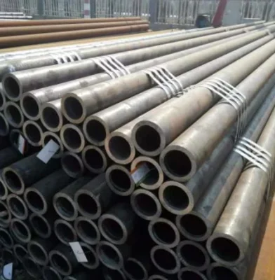 ASME SA-335/SA335m*ASTM A335 tubo di acciaio legato senza saldatura per tubi