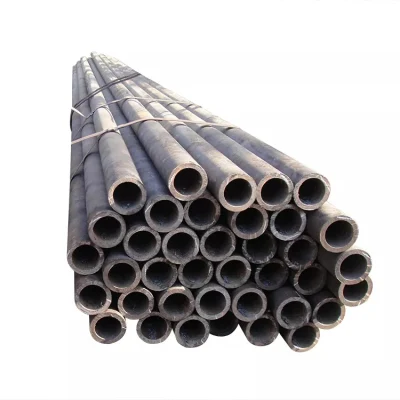 Saldatura economica A335 P11 senza saldatura tubo in acciaio legato Vendita a caldo Tubo in acciaio senza saldatura da 12 pollici/180 mm