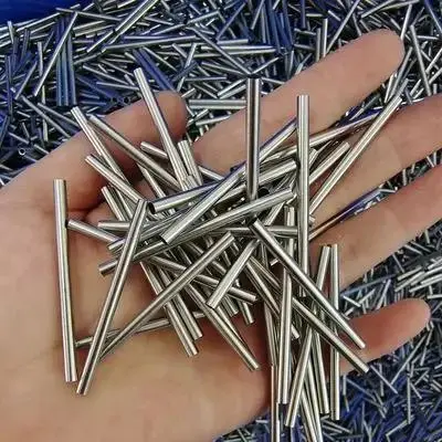 Tubo capillare senza giunture in acciaio inox AISI 304 con diametro esterno personalizzato 0.4 mm