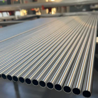 Tubo in acciaio inox senza saldatura duplex S32205 S31803 S32750 2205 2507 31803 per scambiatore di calore caldaia a fluido TransportSchanger incrinatura dell&prime;olio Caldaia ad alta pressione