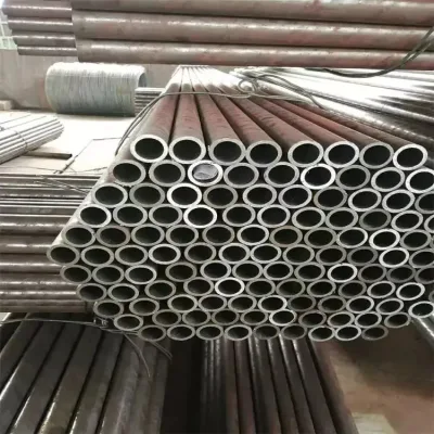 DIN 17175 1.0305 1.0405 St35.8 St45-8 Cracking per applicazioni petrolifere ad alta pressione Tubi senza saldatura in acciaio al carbonio legato di grande diametro