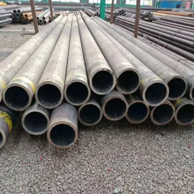 ASTM A213 GRADO T2 T5 T9 T11 T12 T22 T91 Acciaio senza saldatura per tubi in lega T92 ad alta pressione e scambio termico Tubo