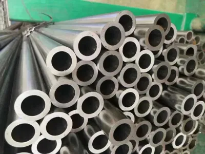 Acciaio senza giunture preciso laminato a freddo standard DIN ASTM Produttore di tubi laminati a freddo senza saldatura acciaio senza saldatura Prezzo di fabbrica senza saldatura Tubo in acciaio
