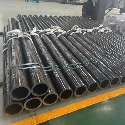 E355 ST52 St52.3 St52.4 acciaio al carbonio senza saldatura trafilato a freddo Pre Tubo levigato per cilindro idraulico