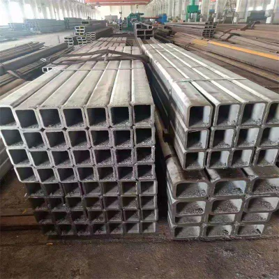 Tubo quadrato in acciaio al carbonio di qualità superiore standard AISI 10 n. 20 n. 45 Q195 Q215 Q235 Q345 Q235B Q355b Ss490 Sm400 Sm490 SPHC Sphd SPHE per materiali da costruzione