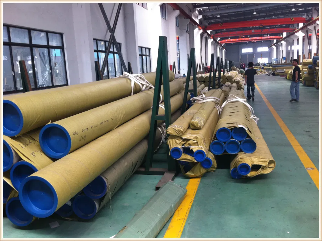 China Manufacturer 304L (1.4306) 316L (1.4404) 347H 904L S32750 S31803 S32205 S32750/S32760 Stainless Steel Seamless or Stainless Welded Pipe