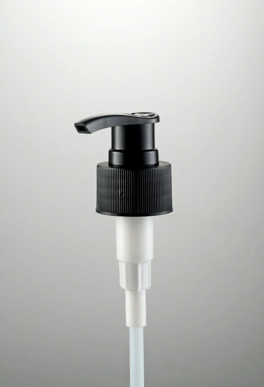 24/410 28/410 PP Bottle Nozzle Dispenser Duckbill Plastic Lotion Pump