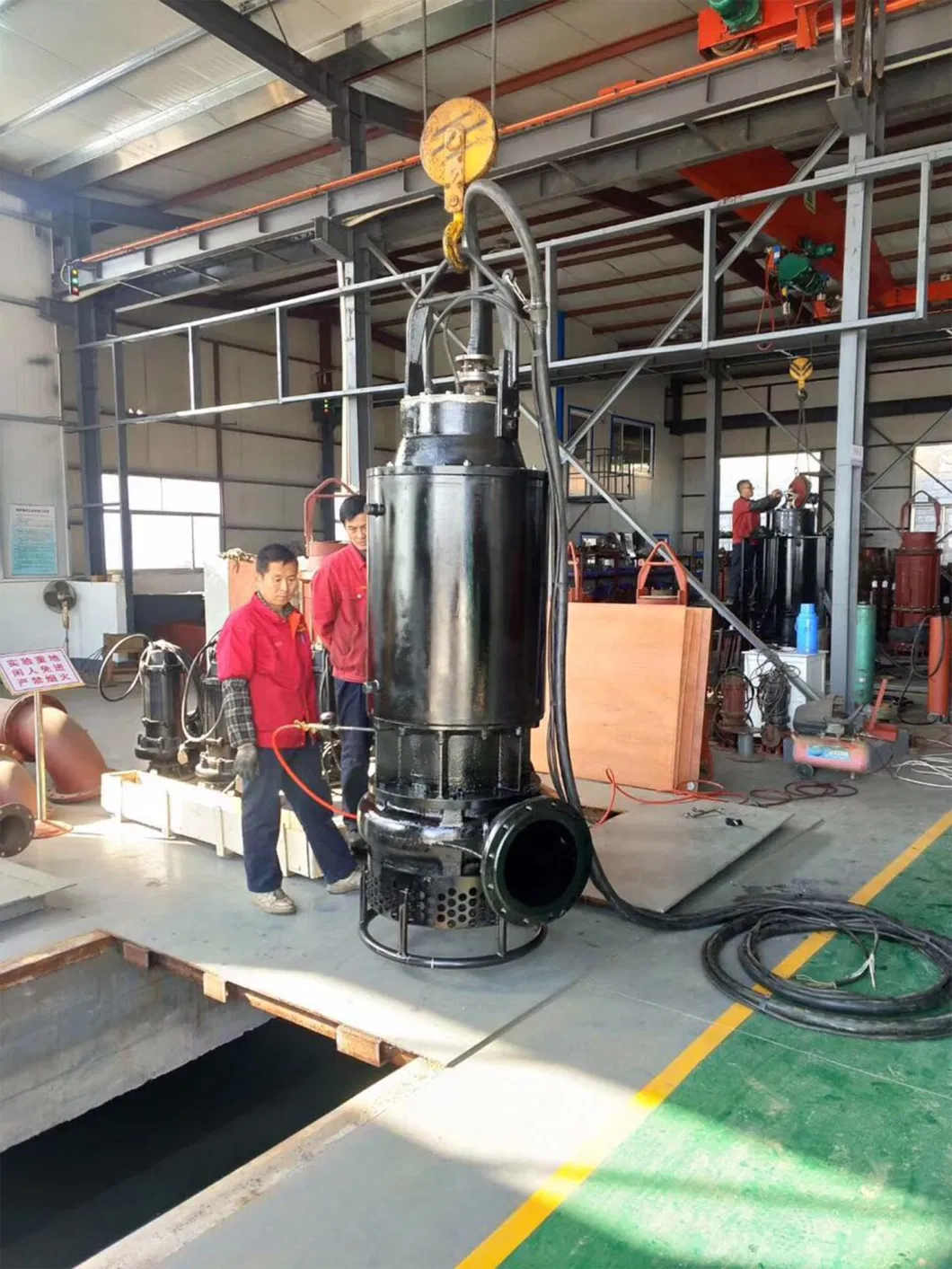 Zjq Industrial Submersible Dredging Sand Sewage Slurry Pump with Non-Clogging Impeller Design for Wastewater Treatment Plants