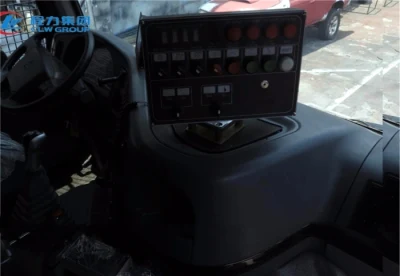 HOWO 6X4 Anti-Riot Vehicle 6X6 Anti-Riot Truck Explosion-Proof Waterwheel