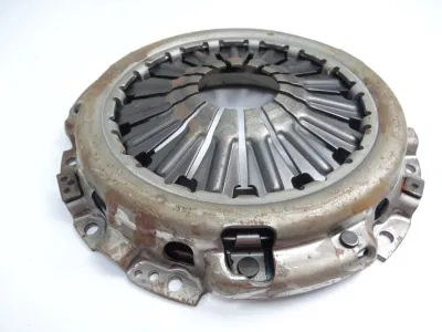 Auto Parts Clutch Cover for Navara Yd25 D40 2012 30210-Eb70A