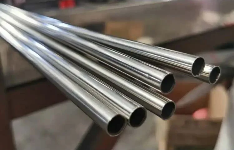 430 30mm Hot Rolled Large Diameter Thin Wall Bright Stainless Steel Seamless Pipe Welded Tube