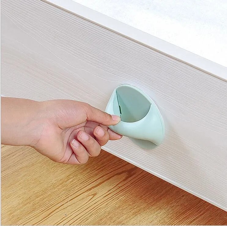 Kitchen Drawer Door Window Cabinet Cupboard Wardrobe Adhesive Door Arc Shaped Handle Self-Adhesive Plastic Pull Handle Knob Bl15716