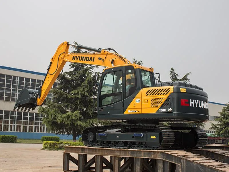 Selling Guayaquil Cheap Price New Chinese 15 Ton Small Crawer Excavator Price R150lvsn