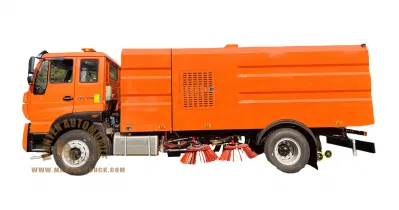 Hot Selling HOWO 4X2 4 Brushes 8cbm Road Sweeper Truck/Vacuum Cleaner Truck for Street Cleaning