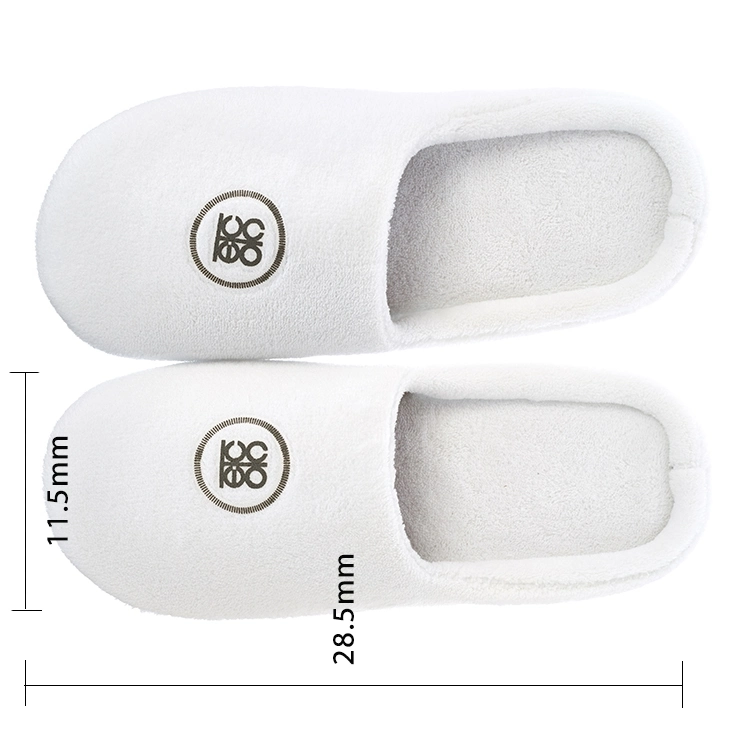 Custom Logo Reusable White Coral Fleece Anti Slip Sole Hotel Bathroom SPA House Disposable Slippers for Guests